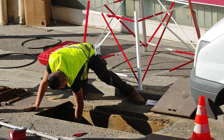 tuyau déboucheur de canalisation Courbevoie